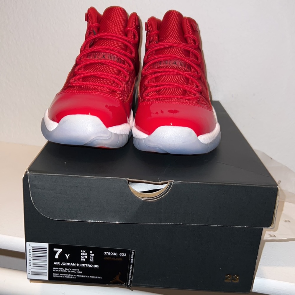 Jordan 11